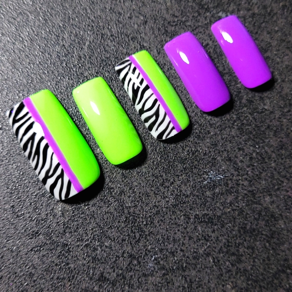 Custom Gel Press on Nails fake nails handmade 10pc set Neon Zebra